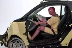 钢板越硬越安全？来说说车身的安全性能