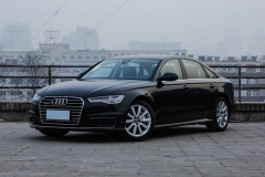 30万预算买什么豪华中大型车？懂车的人都推荐这款