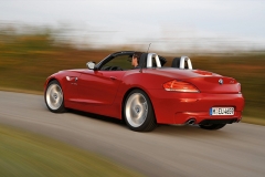 明星拥有的第一款车 憨豆先生与mini最有缘