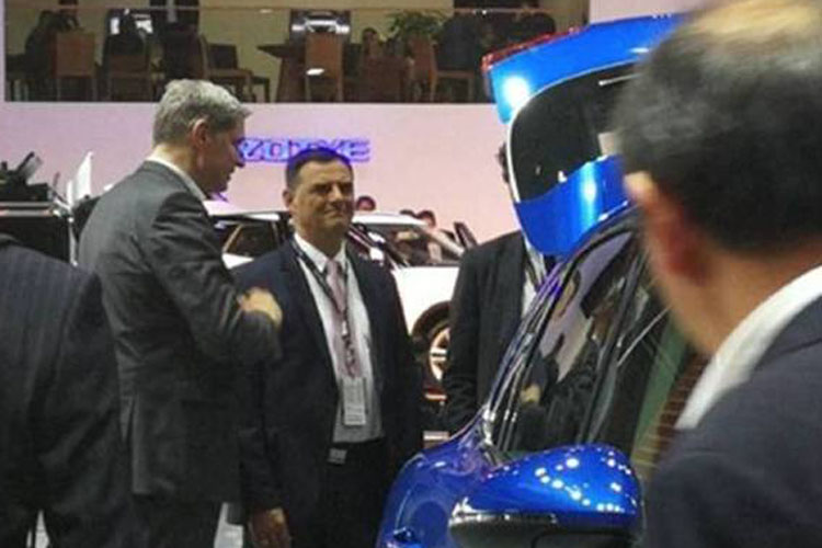 大众向上/丰田向下 合资品牌对自主出招了