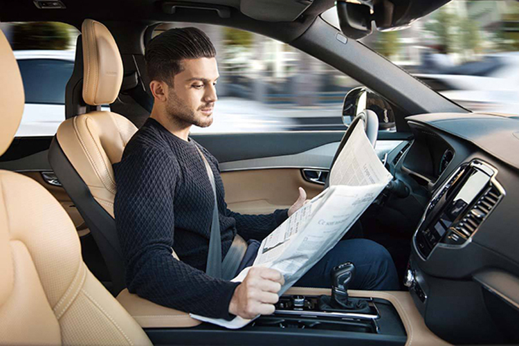 不要小看国产车 这些车的科技已经赶上特斯拉了