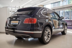 宾利添越衍生车消息 含Coupe版/性能版