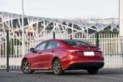 1.5T国产轿跑来了 预售6万开卖