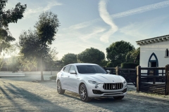 从微风瞬间爆发为狂风 评玛莎拉蒂Levante