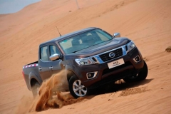 城市SUV终结者 试驾郑州日产纳瓦拉