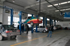 过了质保期 还要去4S店保养吗？