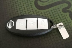 车钥匙上这个小铁片千万别扔掉，有大用处！