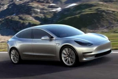 全新特斯拉Model 3实车曝光 推4种配置车型！