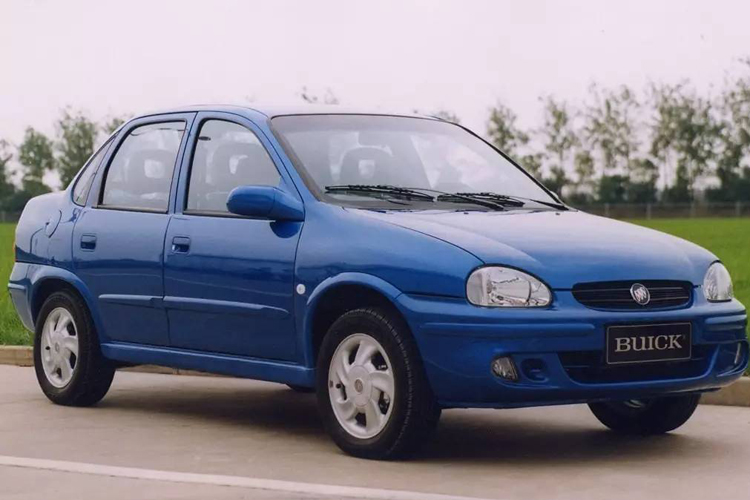 是什么主导了中级车市场的爱恨情仇？