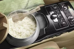 迈巴赫自带茶炉弱爆了 汽车圈逆天配置还有这些