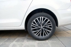 从全系配后鼓刹所引发对新捷达的思考