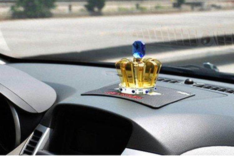 这些随时会炸的“定时炸弹” 你的车里有吗