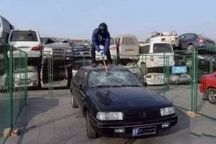 在中国为什么汽车总要强制报废？看完这个你就明白了！