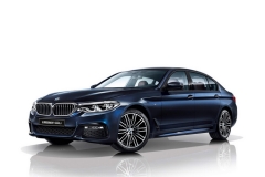 全新宝马5系真的有能力“吊打”奔驰E级吗？