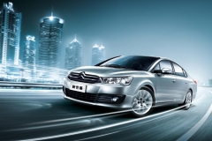 高速行车十大禁忌，招招致命