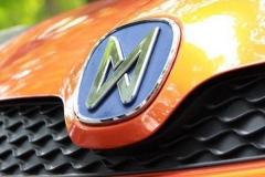 江铃首款电动SUV-E400年底首发 续航252km