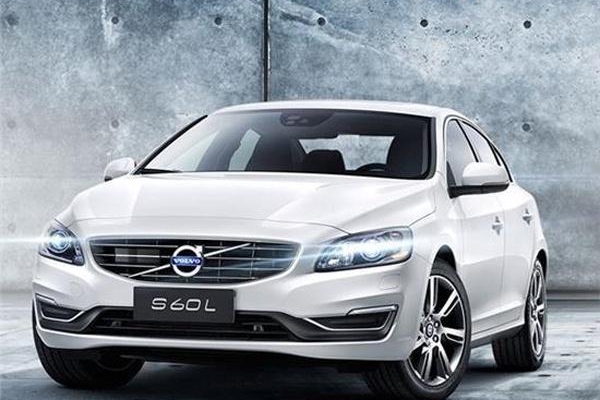 抄底的好机会，最便宜的豪华中型车又出新款了!