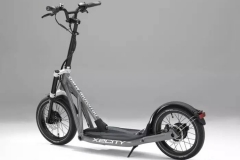 售价2500欧  BMW推出X2CITY电动滑板车！