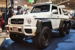 某泰设计师甘拜下风，只花6万开上奔驰G63 6×6！