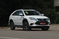 半年销量仅18.3万 新能源汽车同比下滑27% 比亚迪怎么了