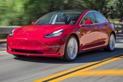 特斯拉Model 3，你买呢还是买呢