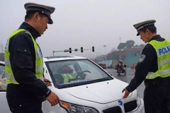 以为风头已过　非法代步车又招摇上路