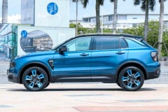换个标就是XC40 售18.88万领克01哪里贵了