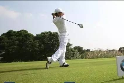 全新BMW7系高尔夫