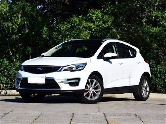 吉利疯了！这SUV不加油不充电，7万还配全景天窗