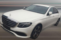 没天窗、搭载1.6T动力 奔驰E级推出入门端车型