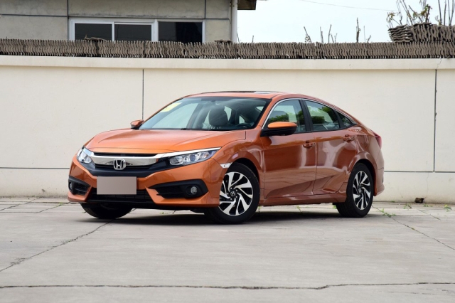 五菱传奇，哈弗制霸，为啥大家砸锅卖铁也要买爆款车？