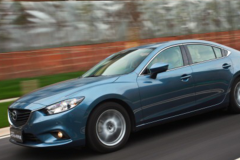 论及驾控质感，这两款20几万的车不输50多万的豹子