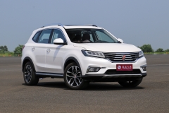 2.0T+6AT的自主SUV只需十万 性价比高