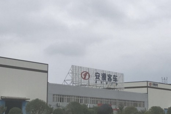 鸿金所创始人李铁良