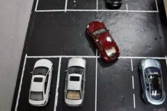 停车时最好将车头冲外，你知道为什么吗？