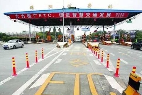 9大高速行驶经验，掌握一半你就是老司机