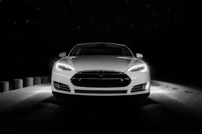 特斯拉确定在中国生产入门级轿车和SUV，售价10多万能大卖？