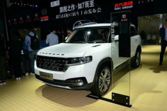 又一超神SUV！外观照搬百万揽胜，和奥迪重名，才卖6万