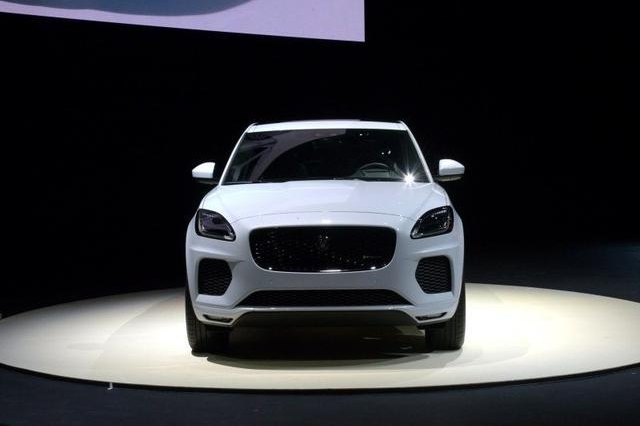 又一豪华紧凑级SUV，车宽近2米比X1都大，1.5T奇瑞动力，25万起售