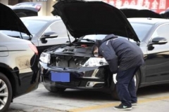 在4S店买车，销售人员最怕你检查6个地方，很多车主都吃了亏