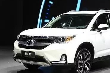 广汽三菱祺智PHEV上市 售20.98万元起