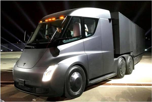 特斯拉接大单：UPS公司预购125辆电动半挂卡车