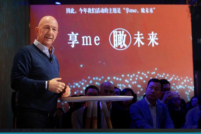 奔驰要当客户体验“行动派”！除了说文解字，还疯狂打call数字化