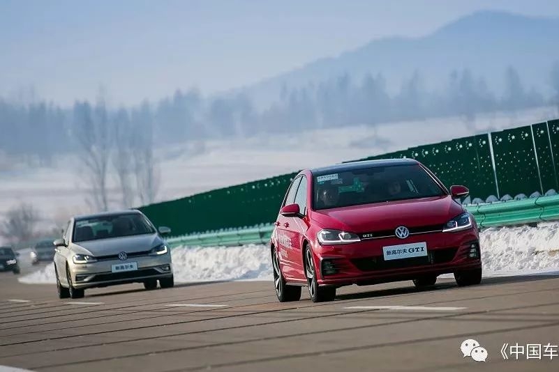 一汽-大众东北区新高尔夫家族澎湃上市暨冰雪体验之旅。