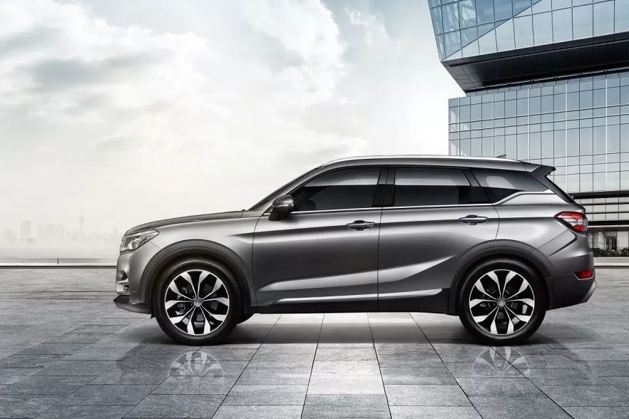 领跑东方风云榜 华晨中华V6获年度智能SUV
