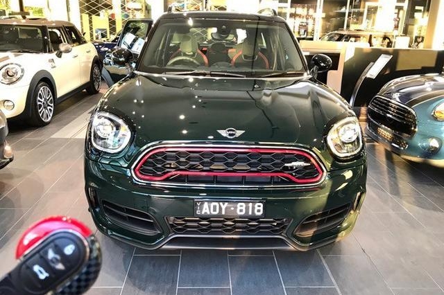 外观太靓，内饰超个性，Mini Countryman JCW F60撩妹神器