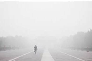 冰雪天开车牢记这些铁律，多一个人看到多一份安全