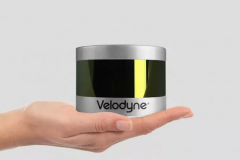 Velodyne激光雷达价格减半，自动驾驶离普及又进一步！