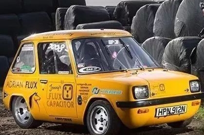 70年代电动车吊打特斯拉 它叫Enfield 8000