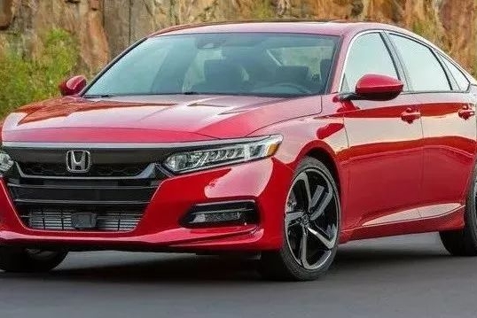 2018重磅新车暴力评论——第十代雅阁